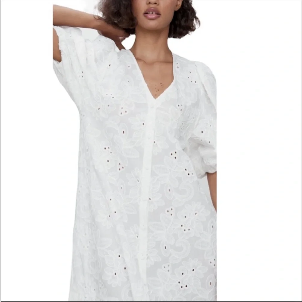Zara white lace embroidered boho dress XS - Picture 3 of 8